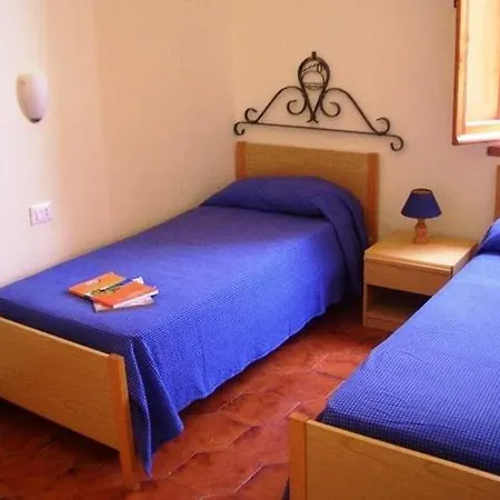 מלון דירות Villaggio Smedile 3*